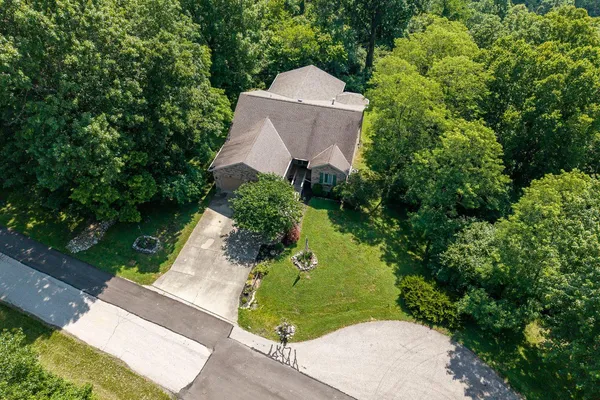 $649,900 | 10458 Harmony Hills Drive, Aurora, IN 47001