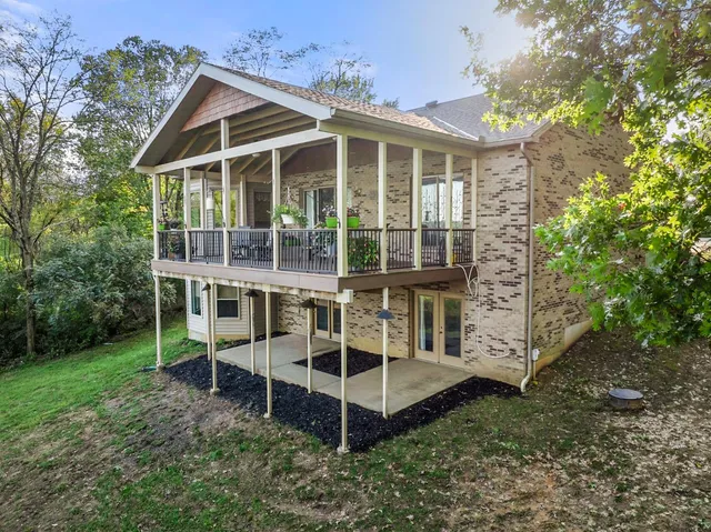 $649,900 | 10458 Harmony Hills Drive, Aurora, IN 47001