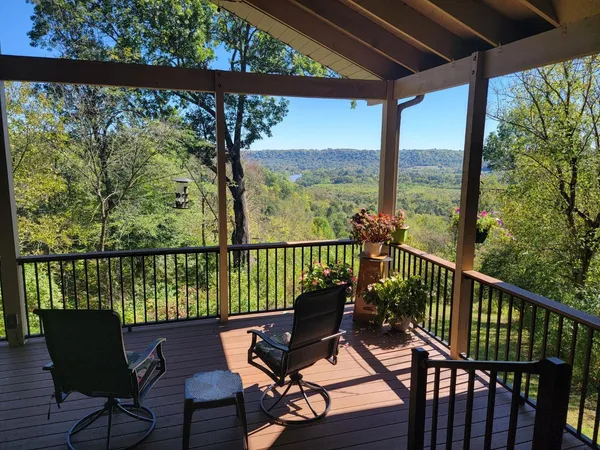 $649,900 | 10458 Harmony Hills Drive, Aurora, IN 47001