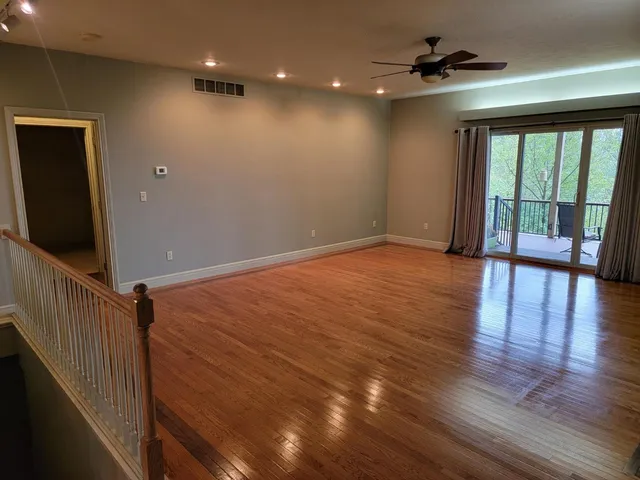 $649,900 | 10458 Harmony Hills Drive, Aurora, IN 47001