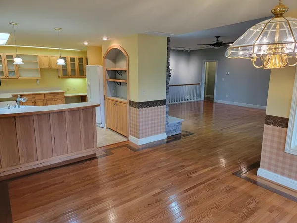 $649,900 | 10458 Harmony Hills Drive, Aurora, IN 47001