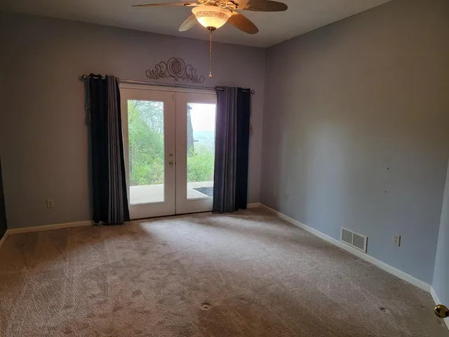 $649,900 | 10458 Harmony Hills Drive, Aurora, IN 47001