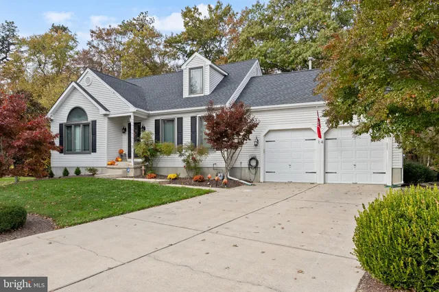 $449,900 | 14 Stanger Court, Clayton, NJ 08094