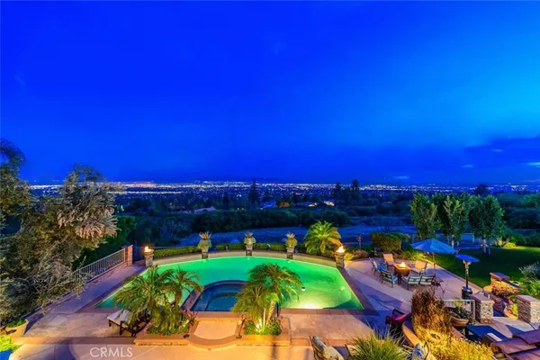$1,850,000 | 580 West 26th Street, Upland, CA 91784
