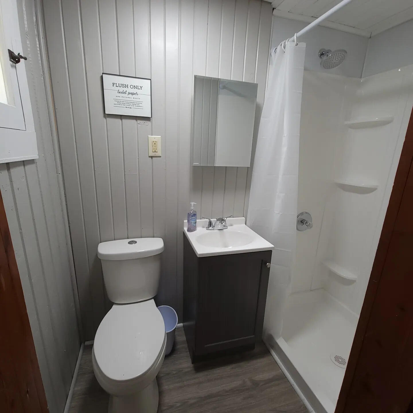 977 North Huron Road East Tawas, MI 48730 - Photo 13 of 22 Sumac Bathroom