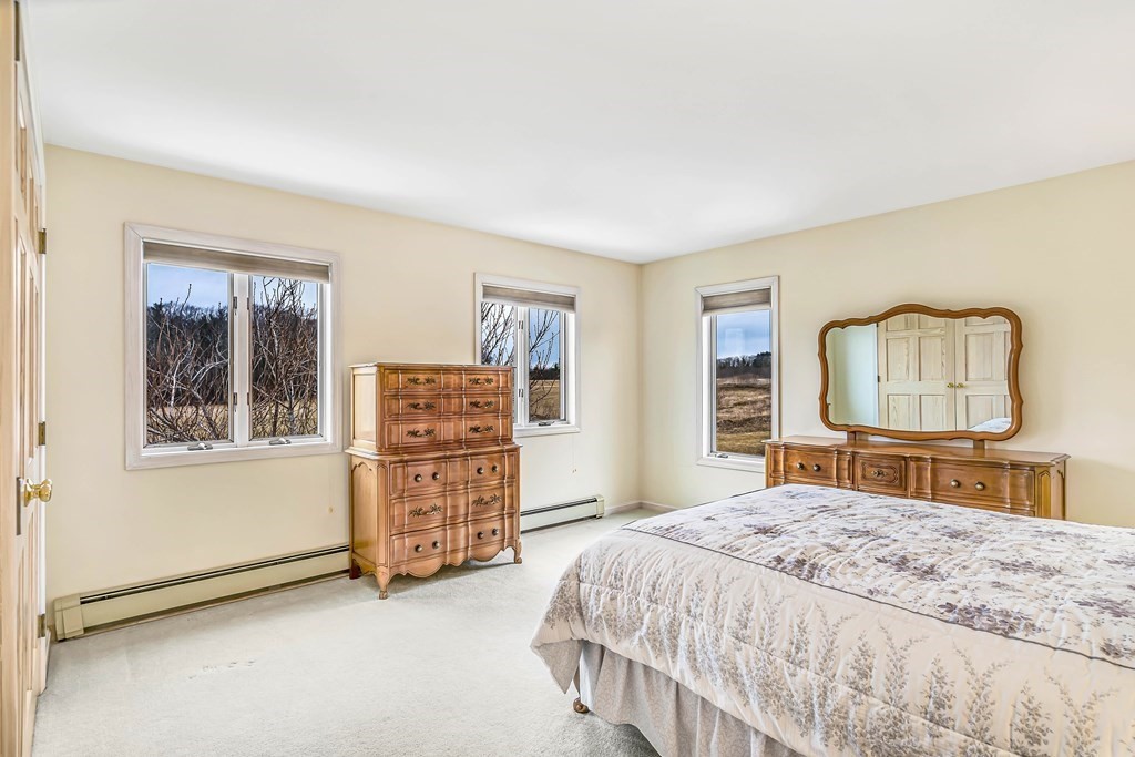 54 Brooks Road Paxton, MA 01612 - Photo 26 of 32 Gallery Image 26