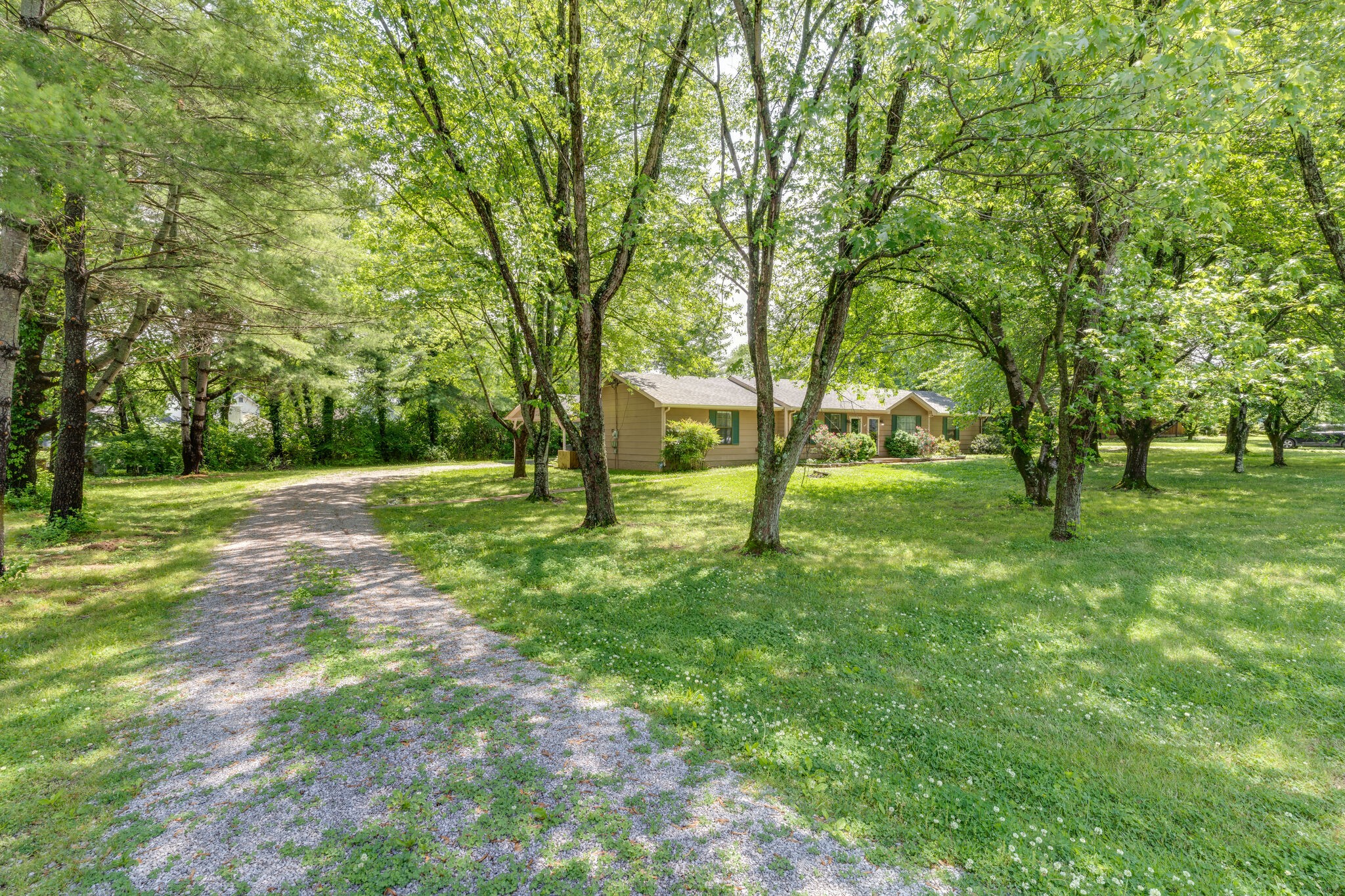 2606 Lock 2 Road Nashville, TN 37214 - Photo 2 of 16 Gallery Image 2