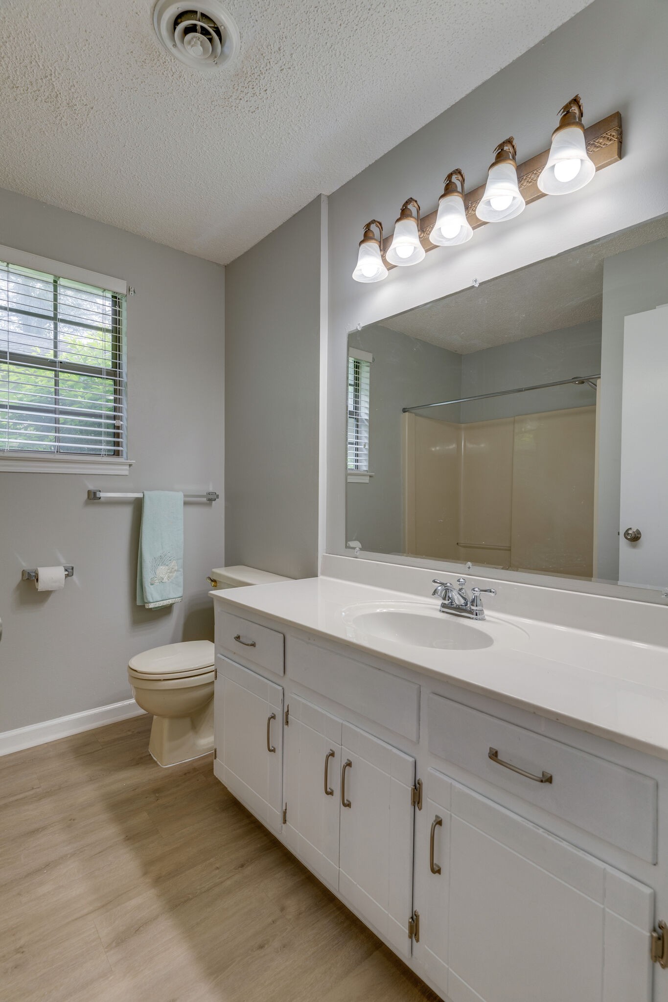 2606 Lock 2 Road Nashville, TN 37214 - Photo 10 of 16 Gallery Image 10