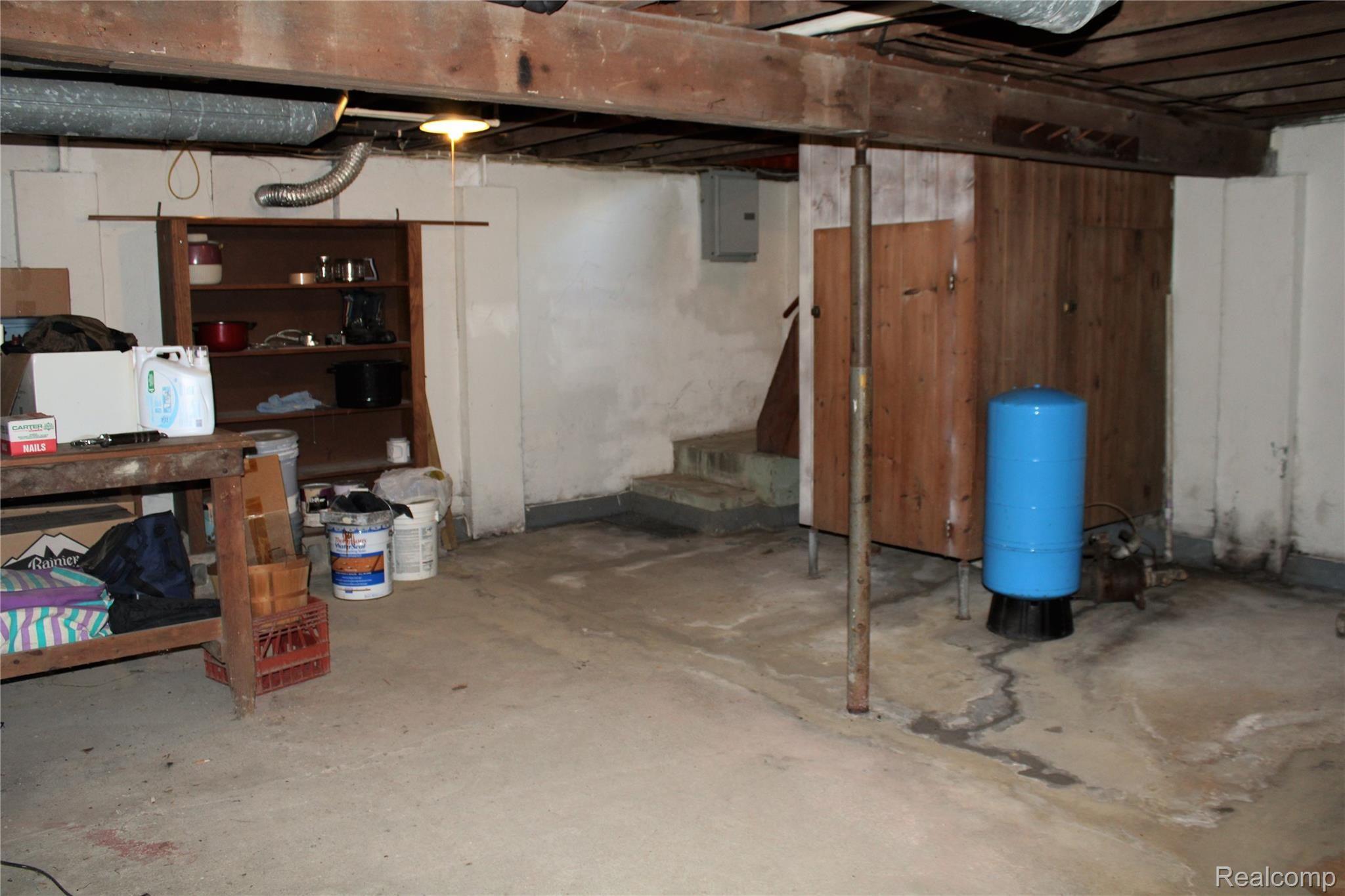 3598 Davison Road Lapeer, MI 48446 - Photo 29 of 32 IMG_1380.JPG