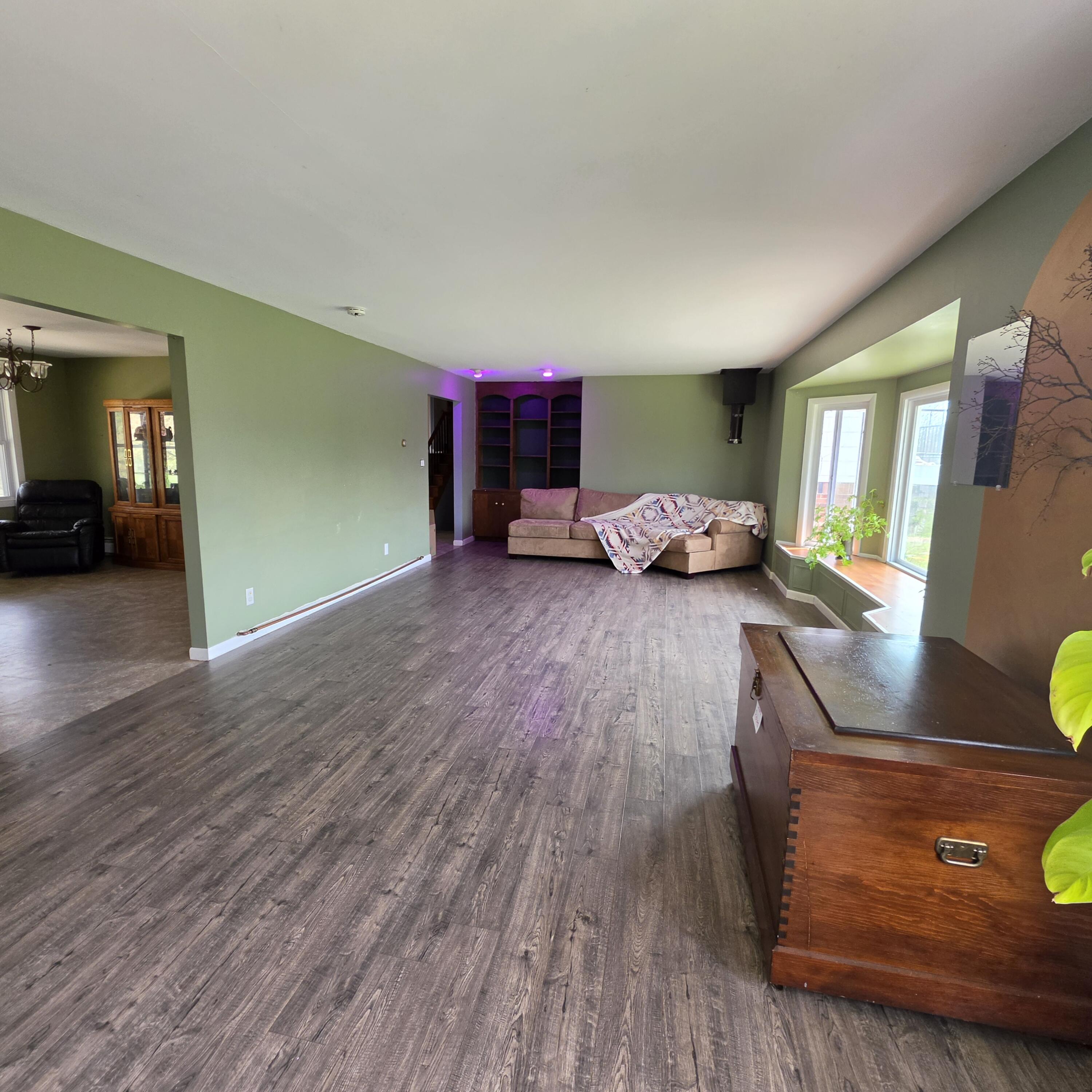 10650 Lawrence Road Brooklyn, MI 49230 - Photo 7 of 31 Great Room