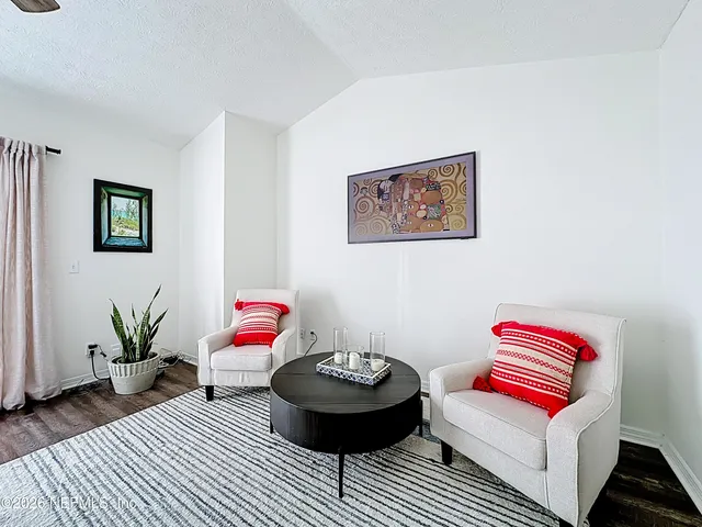 $4,700 | 2009 Seminole Road, Atlantic Beach, FL 32233