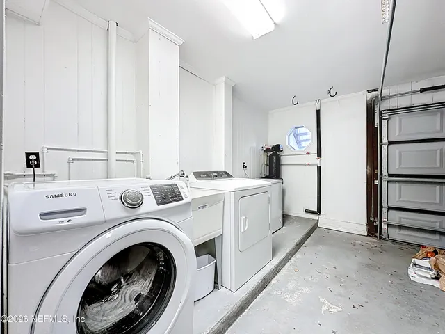 $4,700 | 2009 Seminole Road, Atlantic Beach, FL 32233