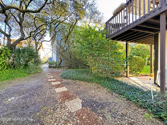 $4,700 | 2009 Seminole Road, Atlantic Beach, FL 32233