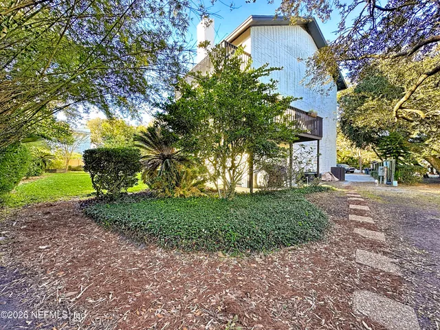 $4,700 | 2009 Seminole Road, Atlantic Beach, FL 32233