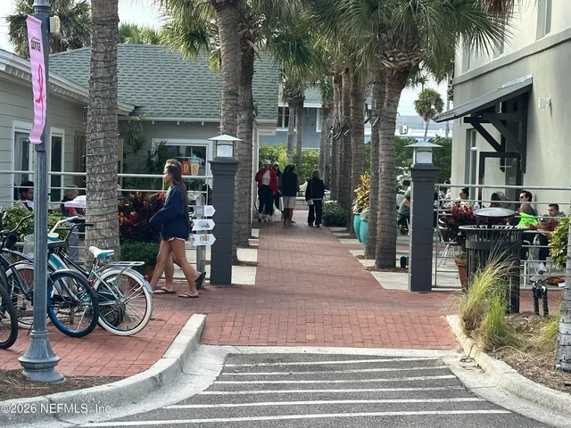 $4,700 | 2009 Seminole Road, Atlantic Beach, FL 32233