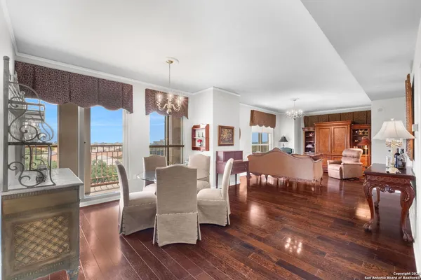 $200,000 | 1 Towers Park Lane, Unit 711, San Antonio, TX 78209