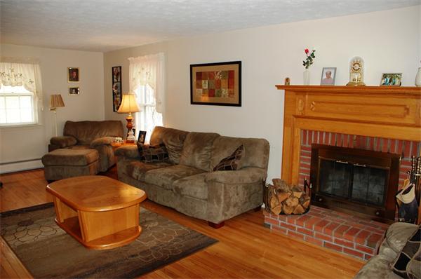 89 Rumbrook Road Leominster, MA 01453 - Photo 13 of 25 Gallery Image 13