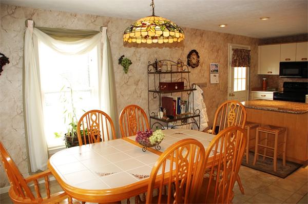 89 Rumbrook Road Leominster, MA 01453 - Photo 9 of 25 Gallery Image 9