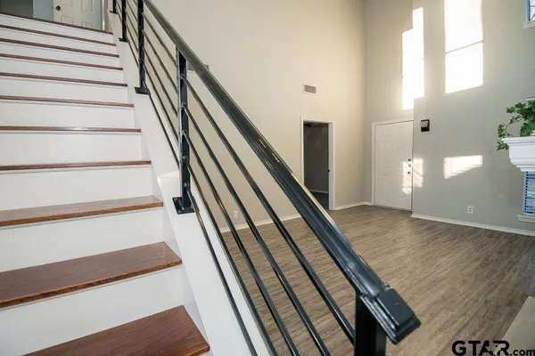 $1,650 | 5911 Hollytree Drive, Tyler, TX 75703