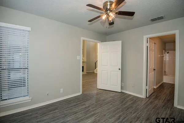 $1,650 | 5911 Hollytree Drive, Tyler, TX 75703