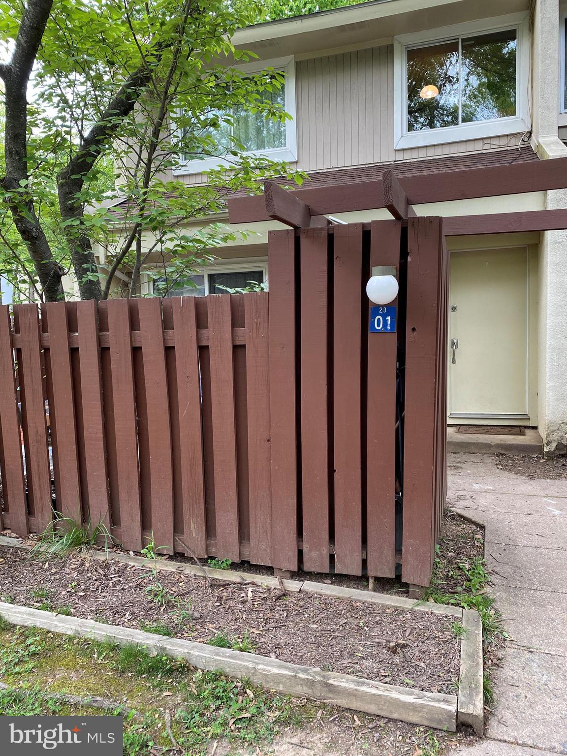 2301 Southgate Square Reston, VA 20191 - Photo 1 of 25
