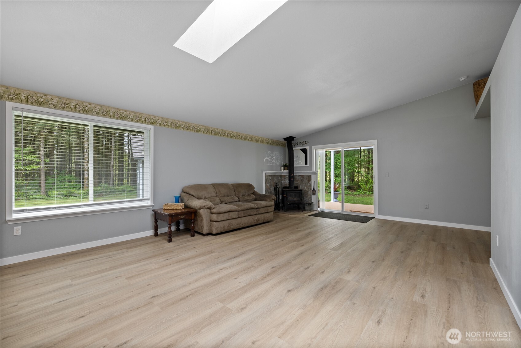 123 Lentz Road North Winlock, WA 98596 - Photo 13 of 40