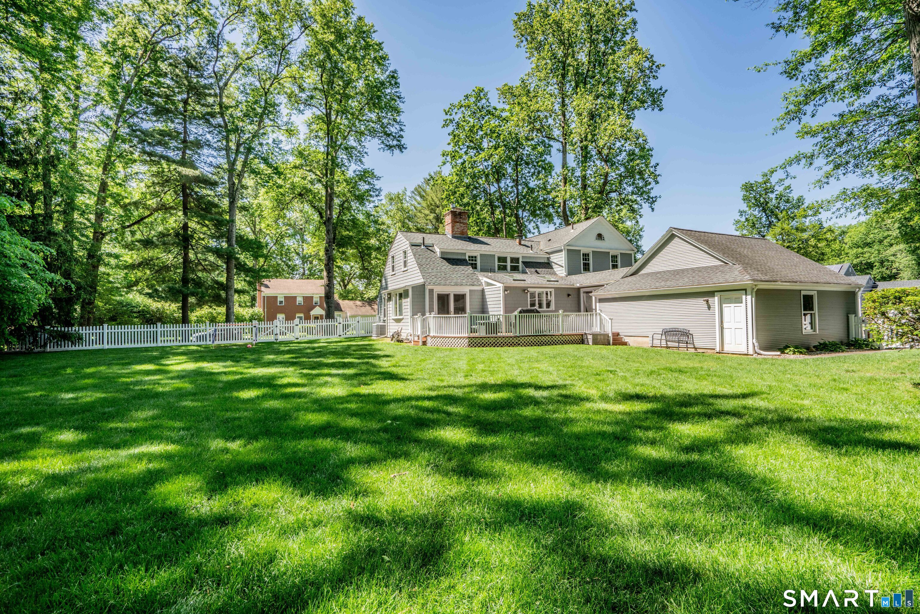 98 Colony Road West Hartford, CT 06117 - Photo 37 of 40