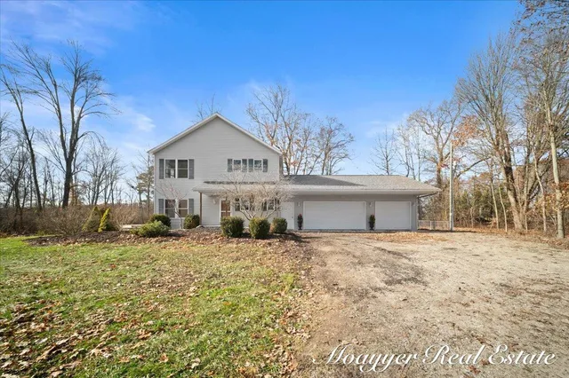 $969,500 | 1736 Parker Drive, Wayland, MI 49348