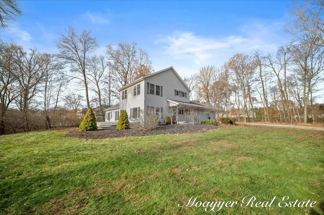 $969,500 | 1736 Parker Drive, Wayland, MI 49348