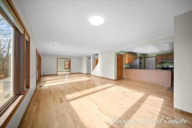 $969,500 | 1736 Parker Drive, Wayland, MI 49348