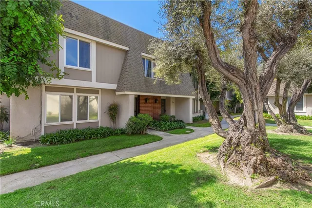 $679,000 | 2157 West Essex Circle, Anaheim, CA 92804