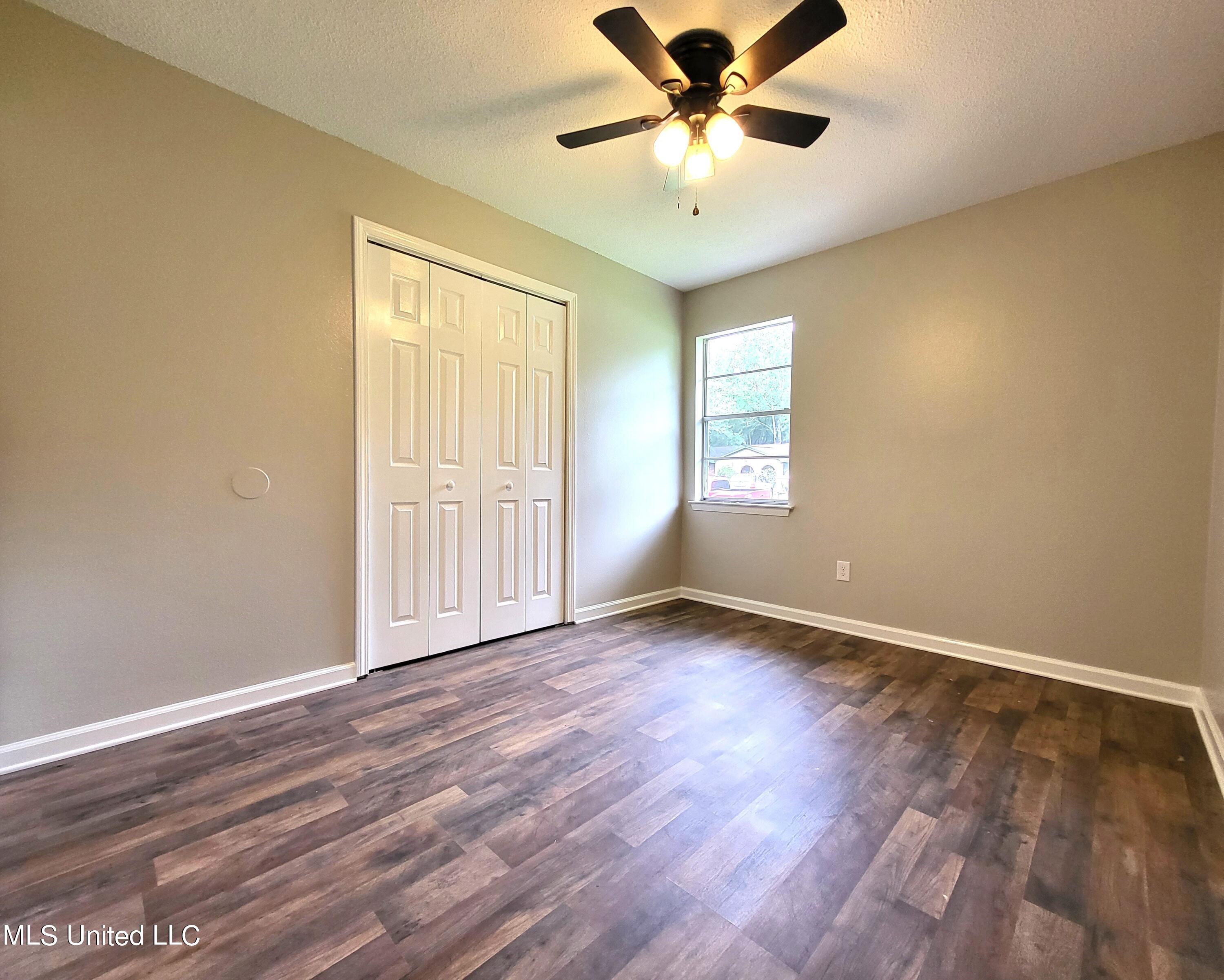 1413 Timber Lane Road Gautier, MS 39553 - Photo 13 of 21 20220824_091552