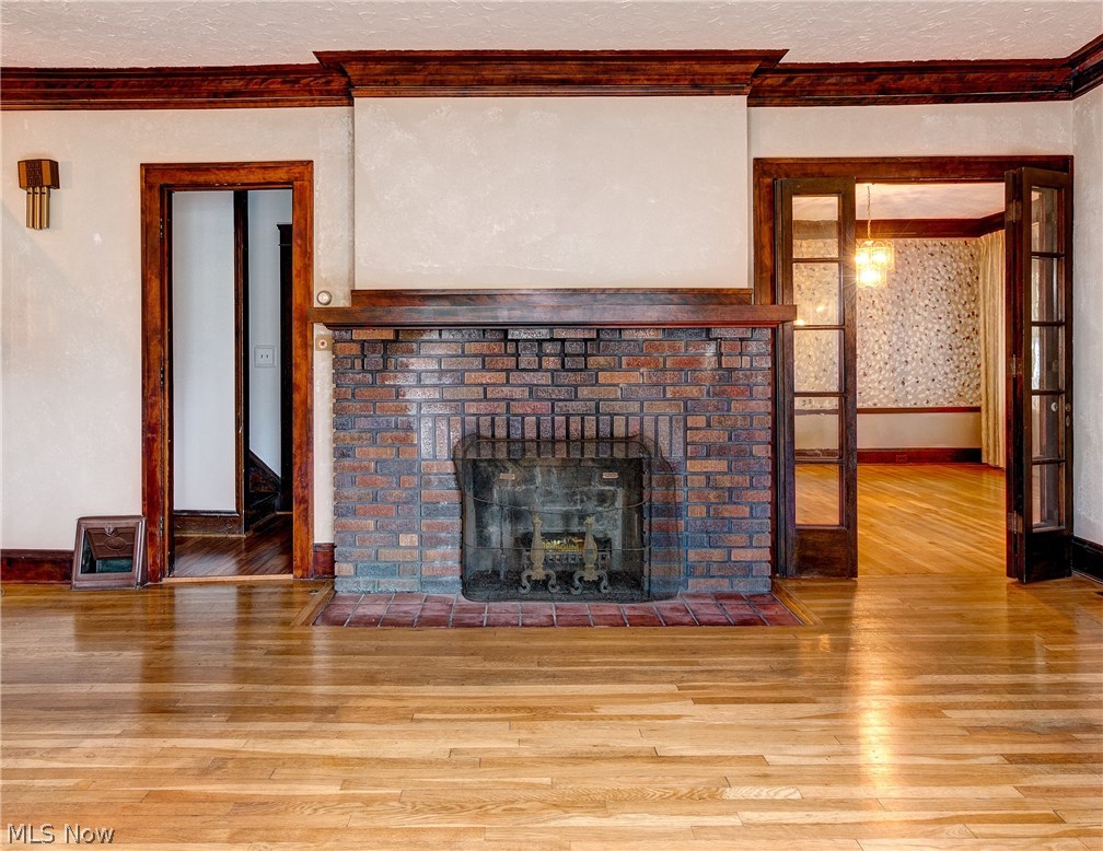 3262 Redwood Road Cleveland Heights, OH 44118 - Photo 5 of 23 Formal Front Living Room
