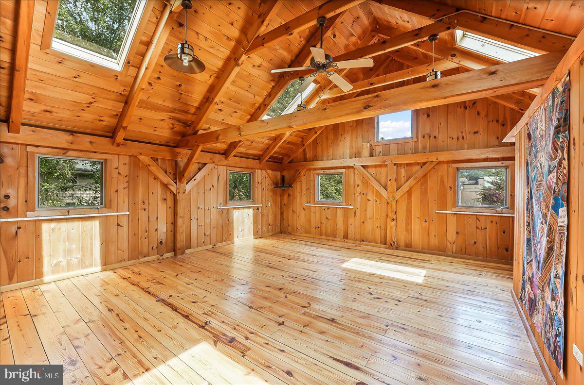 503 West State Street Kennett Square, PA 19348 - Photo 49 of 76 Studio Space above garage