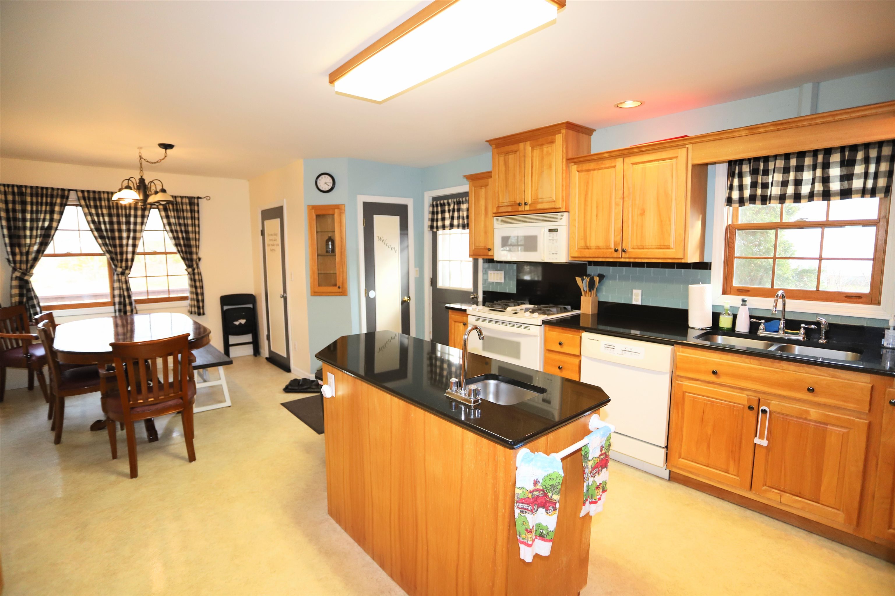 62 Elm Street Newport, VT 05855 - Photo 22 of 28