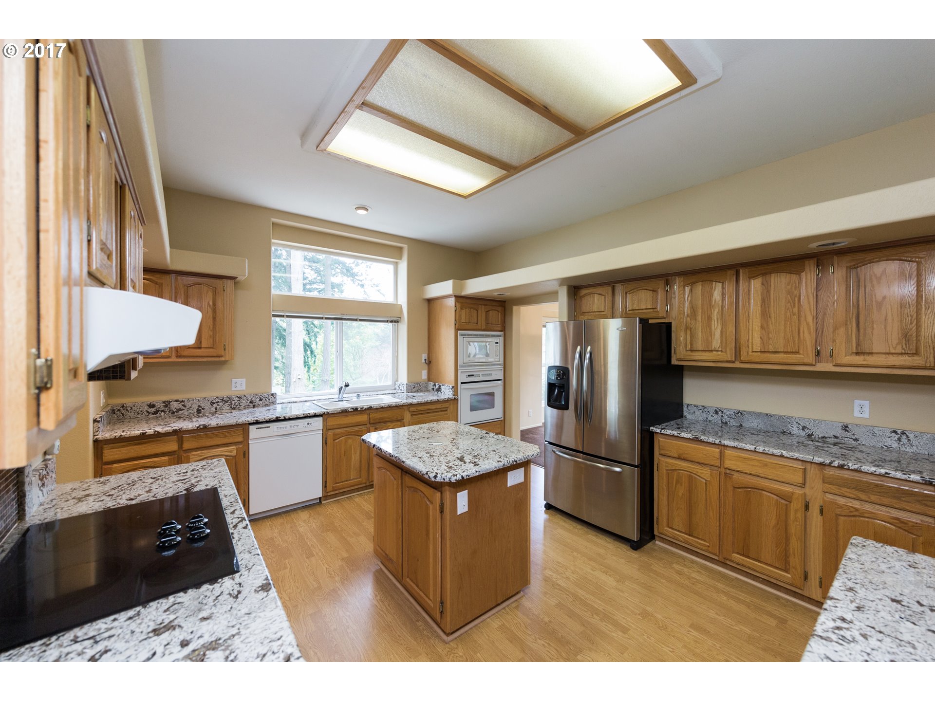 13186 Murray Road Northeast Aurora, OR 97002 - Photo 3 of 19 Gallery Image 3