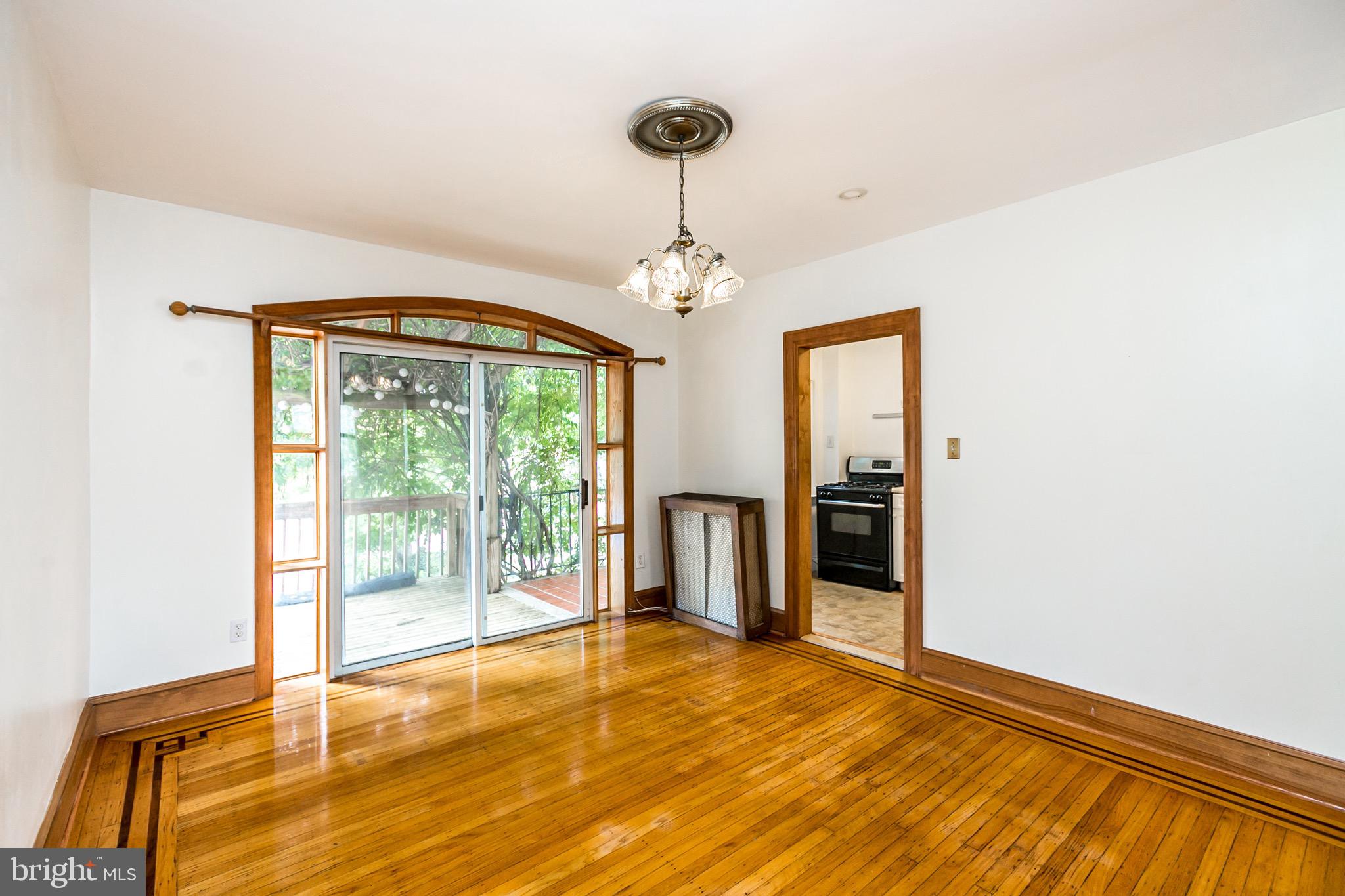 3614 Kimble Road Baltimore, MD 21218 - Photo 9 of 34