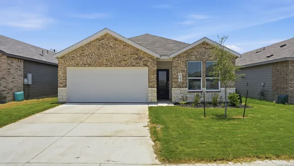 $339,000 | 5743 Musquiz Ridge, Seguin, TX 78155