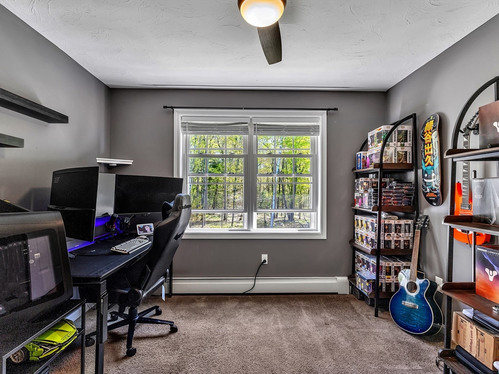 325 Brookside Drive Gardner, MA 01440 - Photo 13 of 28