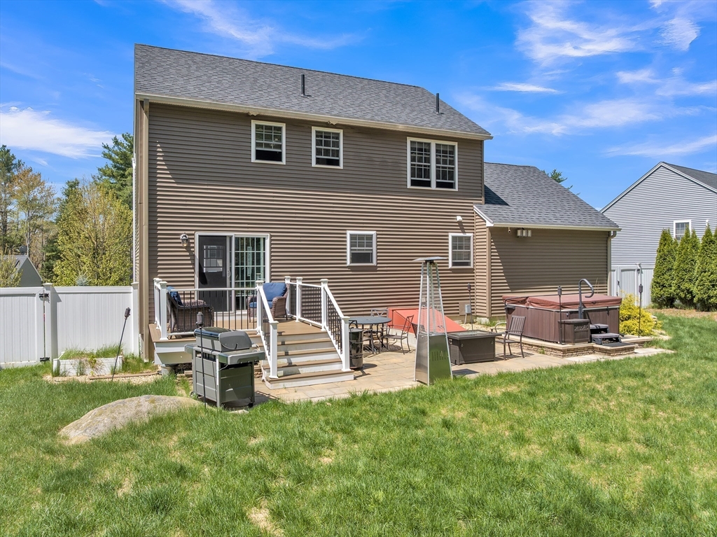 325 Brookside Drive Gardner, MA 01440 - Photo 22 of 28