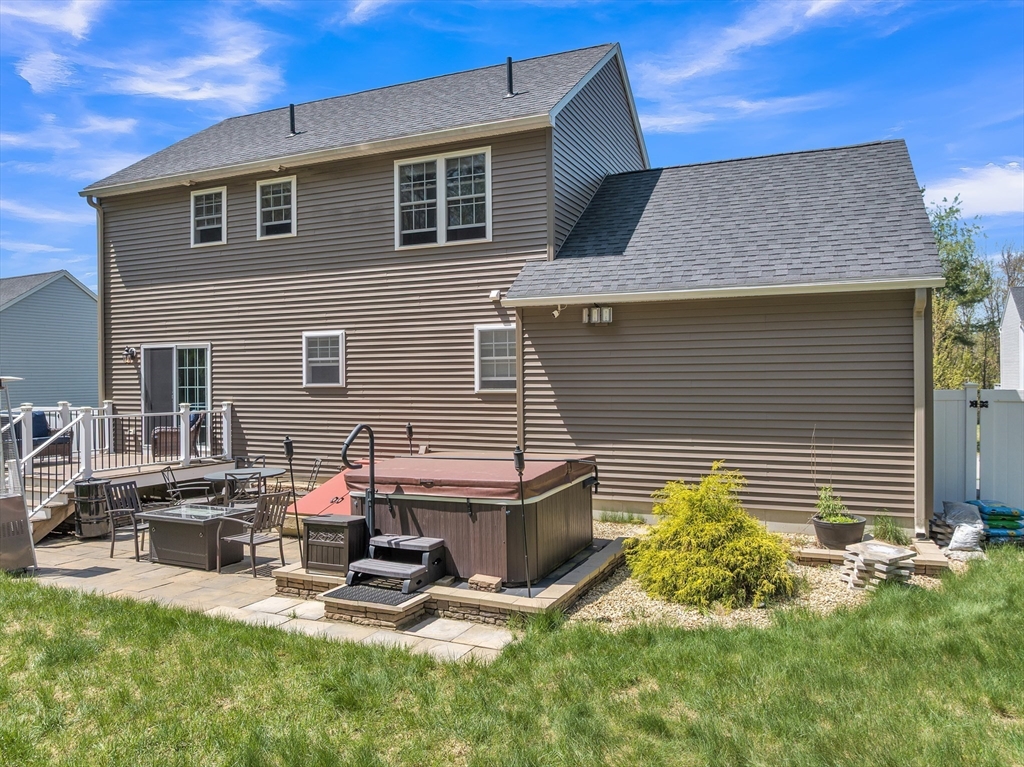 325 Brookside Drive Gardner, MA 01440 - Photo 23 of 28