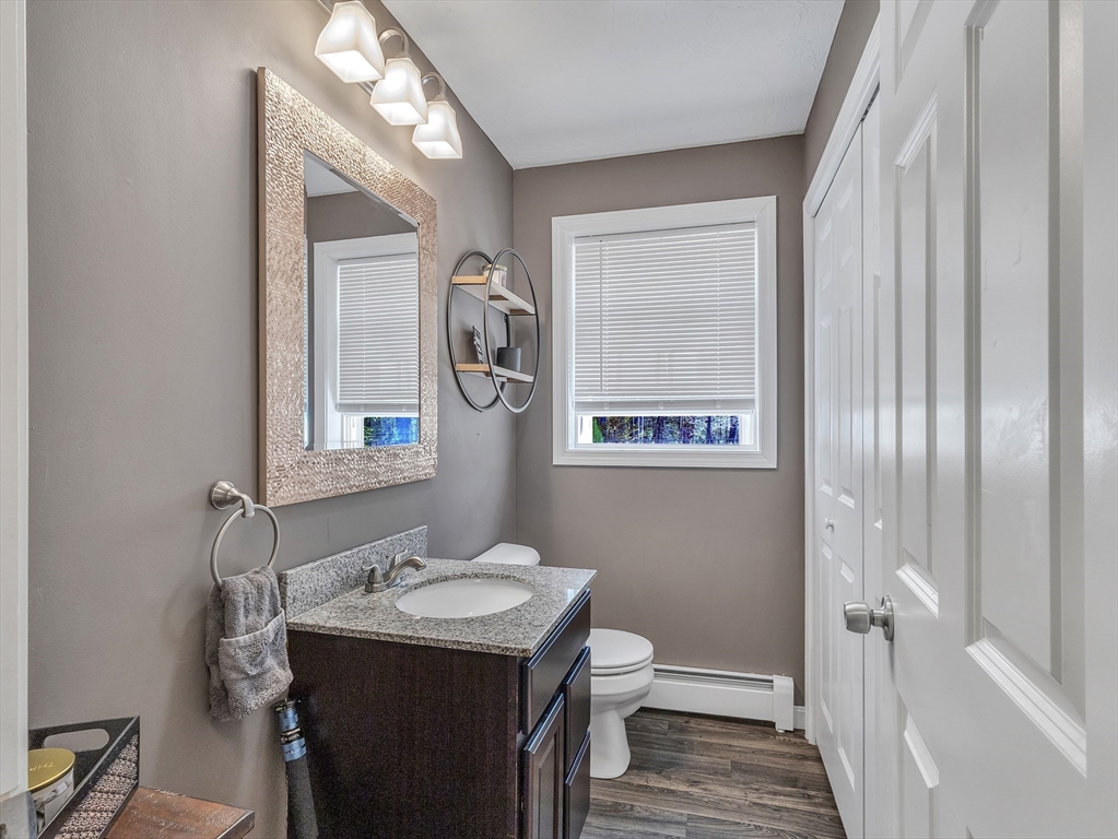 325 Brookside Drive Gardner, MA 01440 - Photo 10 of 28