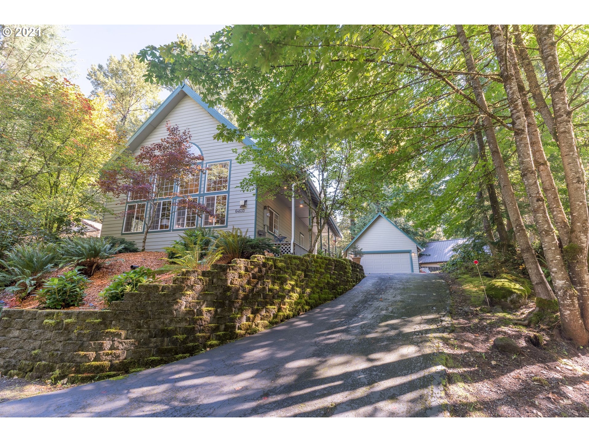 64633 East Sandy River Lane Rhododendron, OR 97049 - Photo 2 of 32 Gallery Image 2