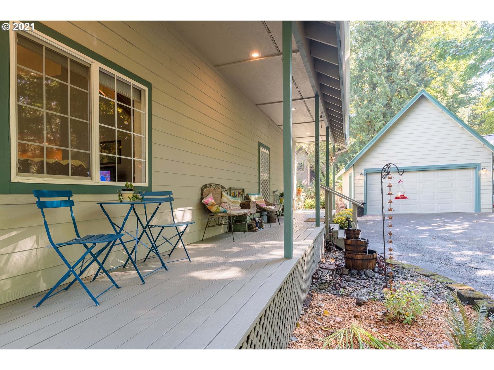 64633 East Sandy River Lane Rhododendron, OR 97049 - Photo 26 of 32 Gallery Image 26