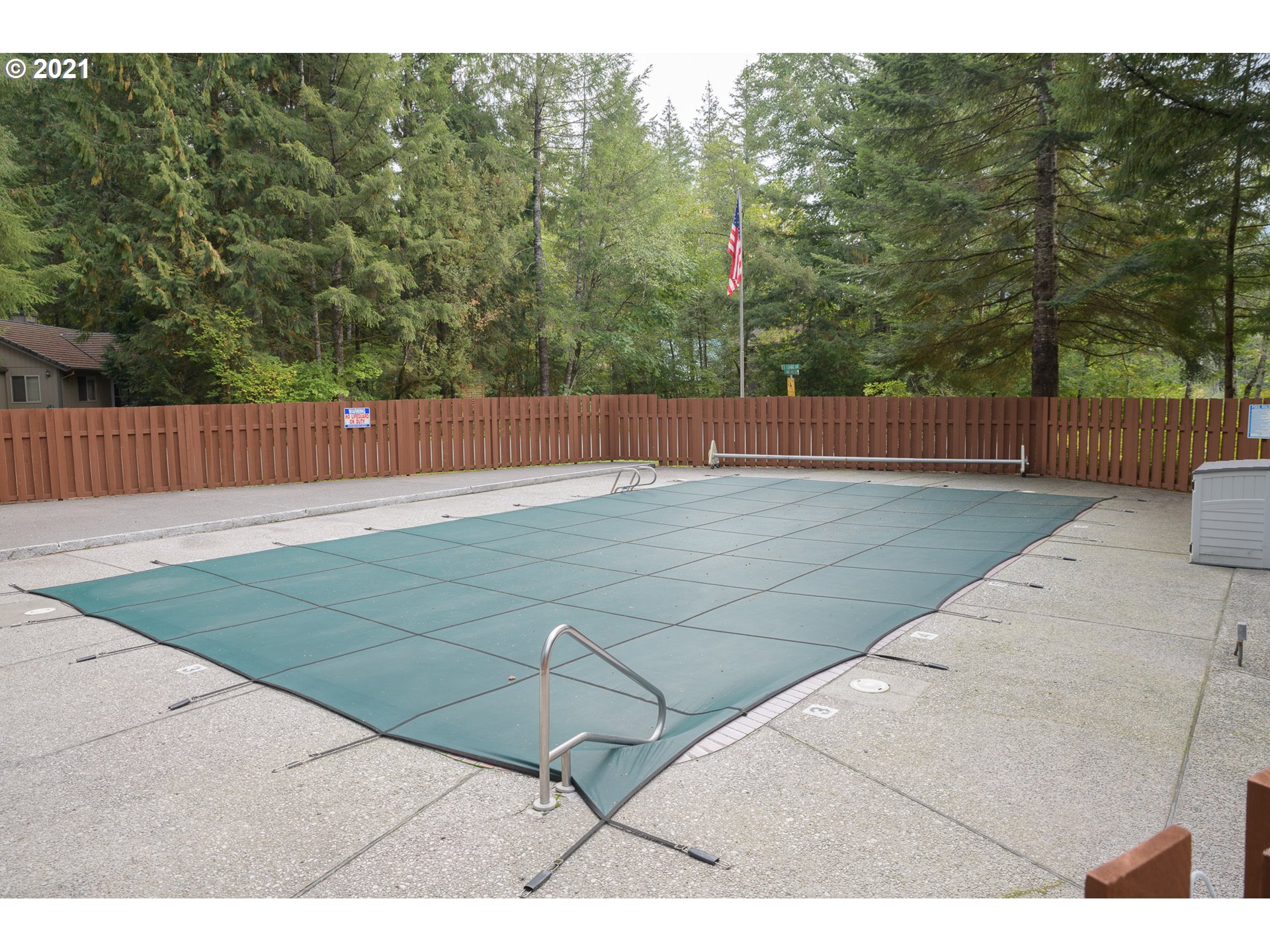 64633 East Sandy River Lane Rhododendron, OR 97049 - Photo 29 of 32 Gallery Image 29