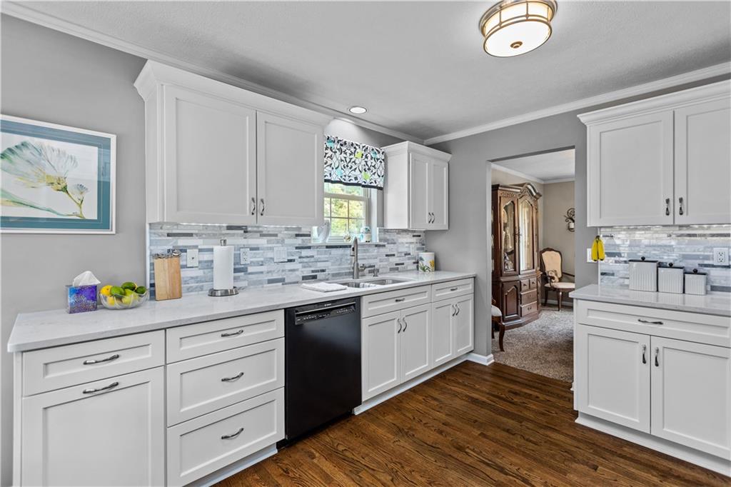 2819 McMorran Road Gibsonia, PA 15044 - Photo 16 of 37 Gallery Image 16