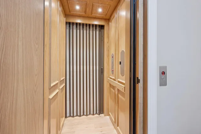 $1,495,000 | 6413 Archer Lane North, Maple Grove, MN 55311