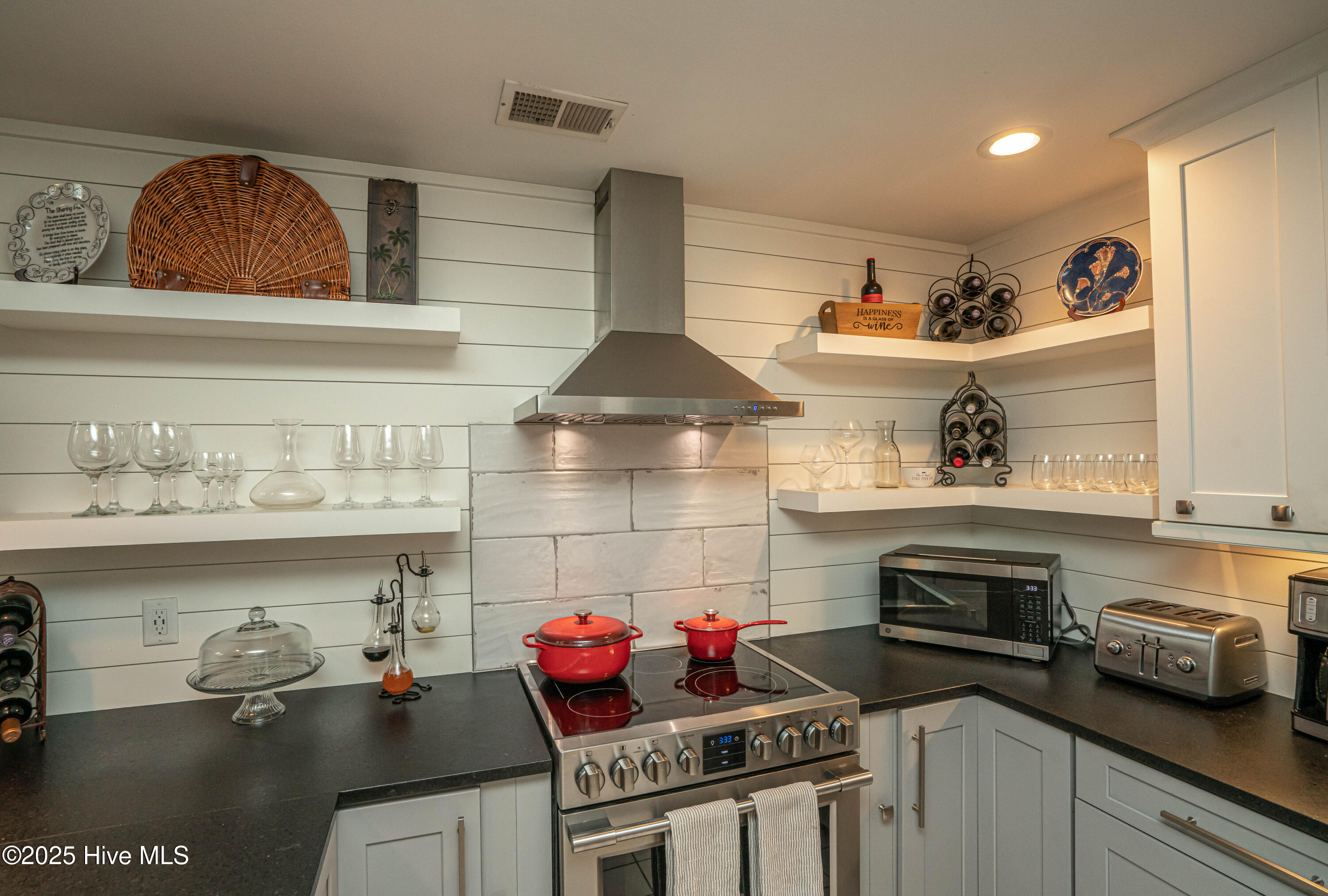 90 Clubhouse Road, Unit 4B Sunset Beach, NC 28468 - Photo 10 of 46 DSC04957