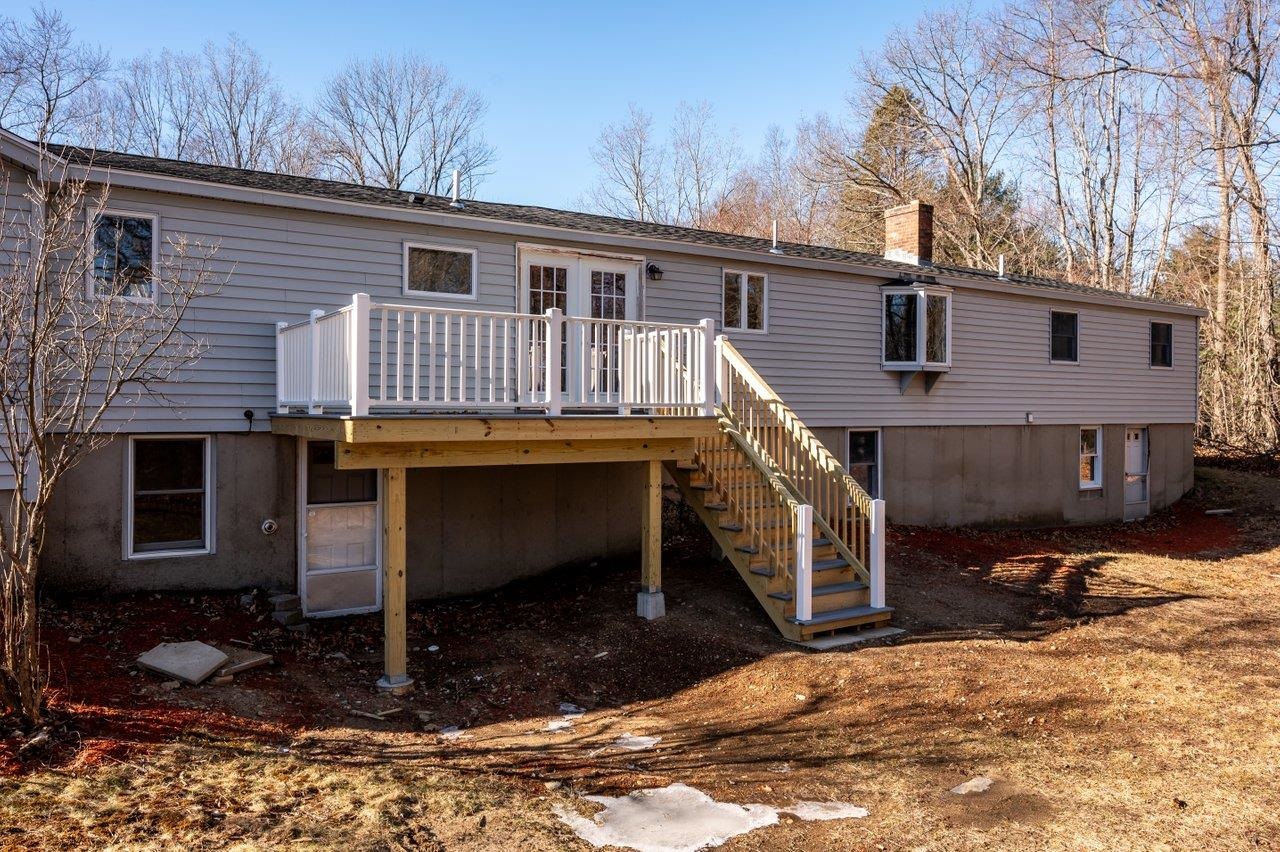 240 Amesbury Road Kensington, NH 03833 - Photo 30 of 36