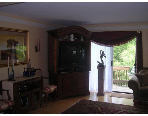 14 Gates Road Worcester, MA 01603 - Photo 10 of 11 Gallery Image 10